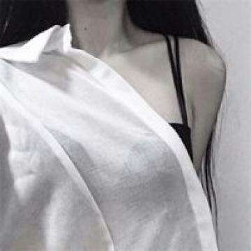 星舰指挥官战争与贸易手游下载